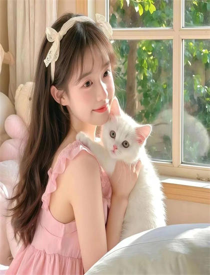 三更半夜在线观看视频_无人在线直播免费观看_她也骚