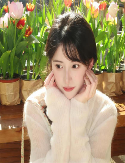 丑女贝蒂耐人寻味的：故事继续电影与电视剧比较：媒介差异与叙事特点